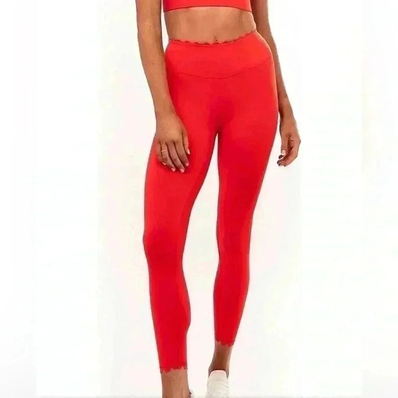 ivl Pants - IVL Collective Scallop Active Legging